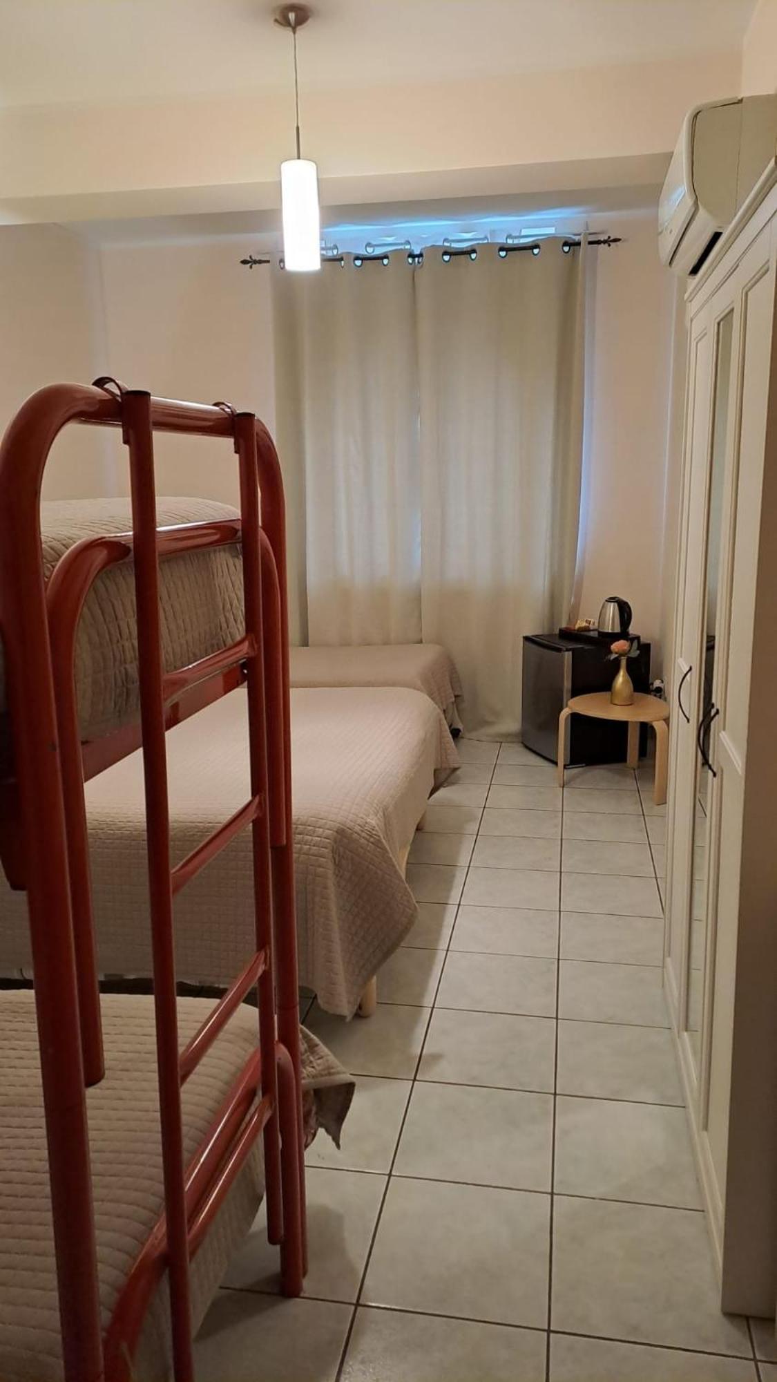 Hotel Lo Smeraldo 로카비바라 외부 사진