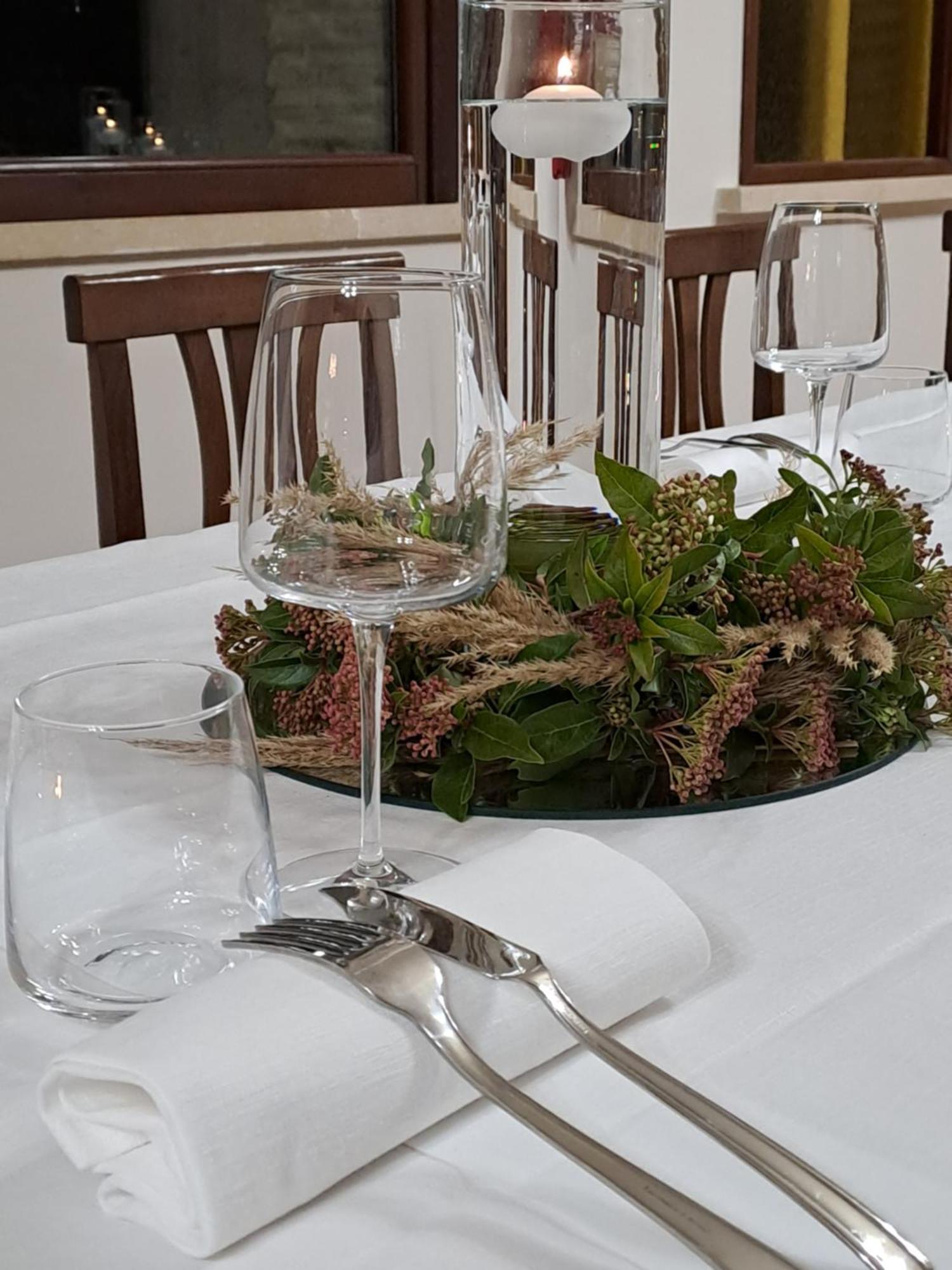 Hotel Lo Smeraldo 로카비바라 외부 사진